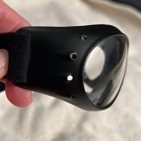 Peerser Foam Insulated Googles, sets of Interchangeable Lenses, Black Nylon Case - Picture 9 of 14